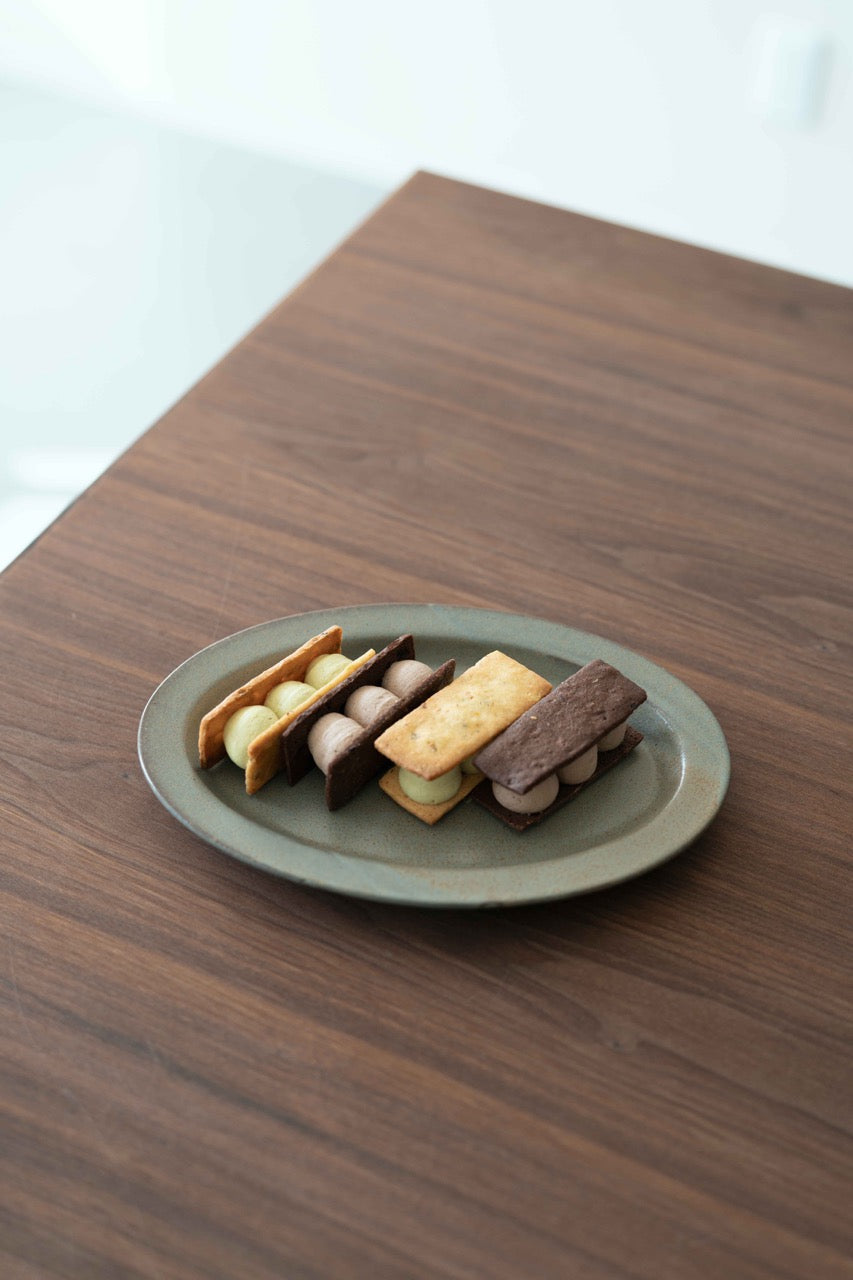 バターサンド（ピスタチオ＆チョコ）4個セット